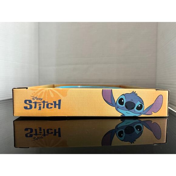 “Bring Stitch to Your Desk – Disney Table Top Clock with Chilled Vibes!” - Picture 4 of 6